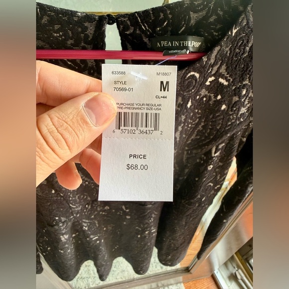 A Pea in the Pod Black Lace Dress - Picture 3 of 4